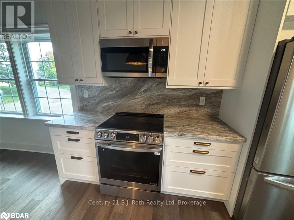 287 Barrie Street, Essa, Ontario  L0L 2N0 - Photo 13 - N12623012