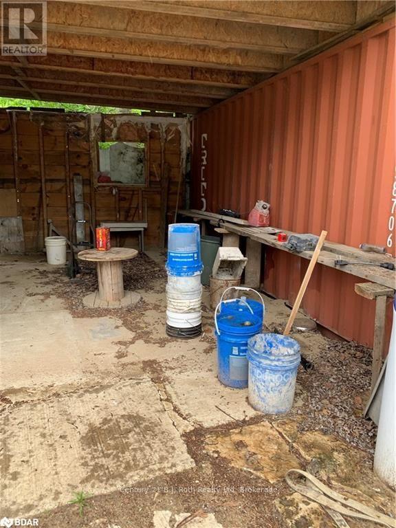 8240 Main Street, Adjala-Tosorontio, Ontario  L0M 1M0 - Photo 33 - N12623120