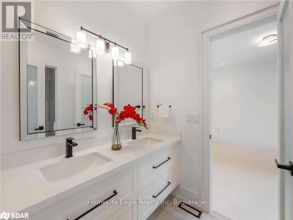 1242 Killarney Beach Road, Innisfil, Ontario  L0L 1W0 - Photo 22 - N12623220