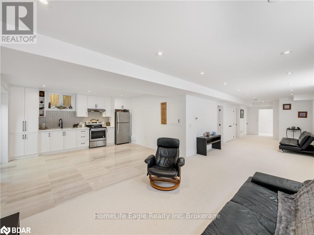 1242 Killarney Beach Road, Innisfil, Ontario  L0L 1W0 - Photo 29 - N12623220