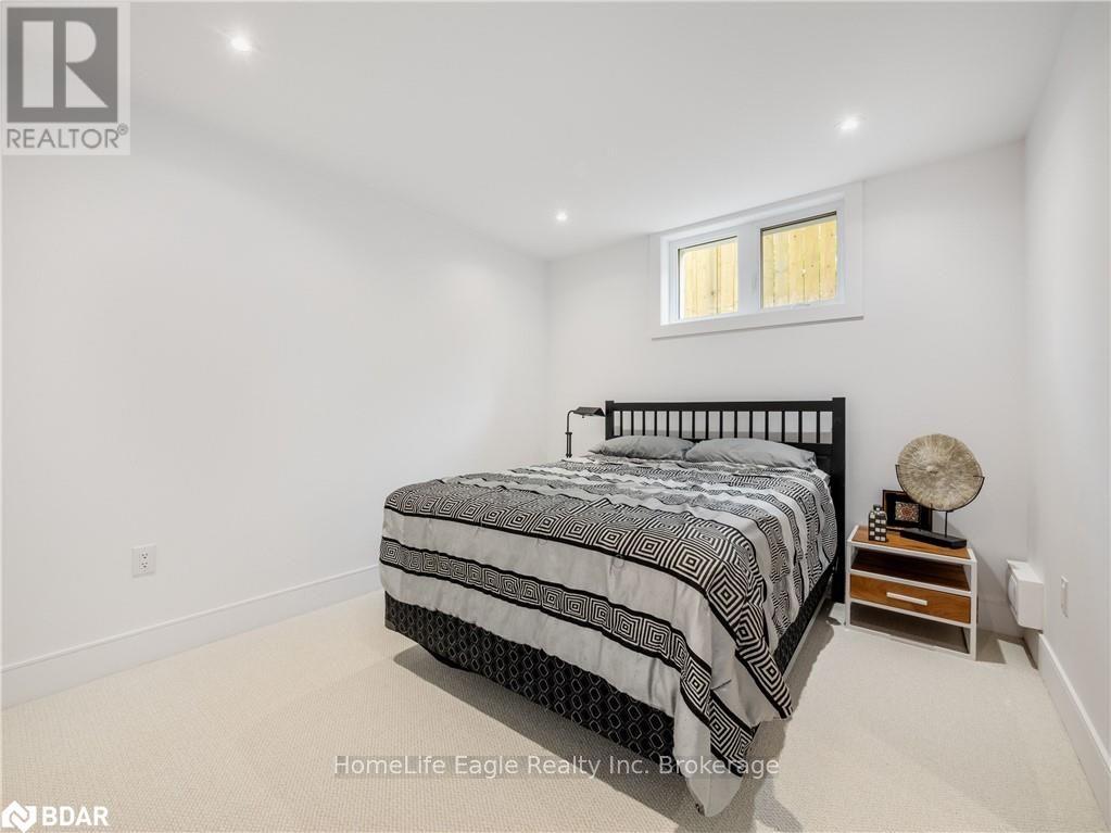 1242 Killarney Beach Road, Innisfil, Ontario  L0L 1W0 - Photo 31 - N12623220