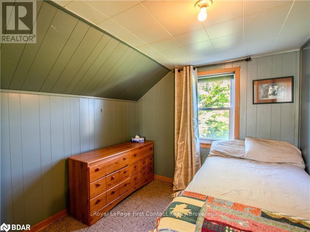 2041 Flos Rd Four Road W, Springwater, Ontario  L0L 2K0 - Photo 16 - S12623022