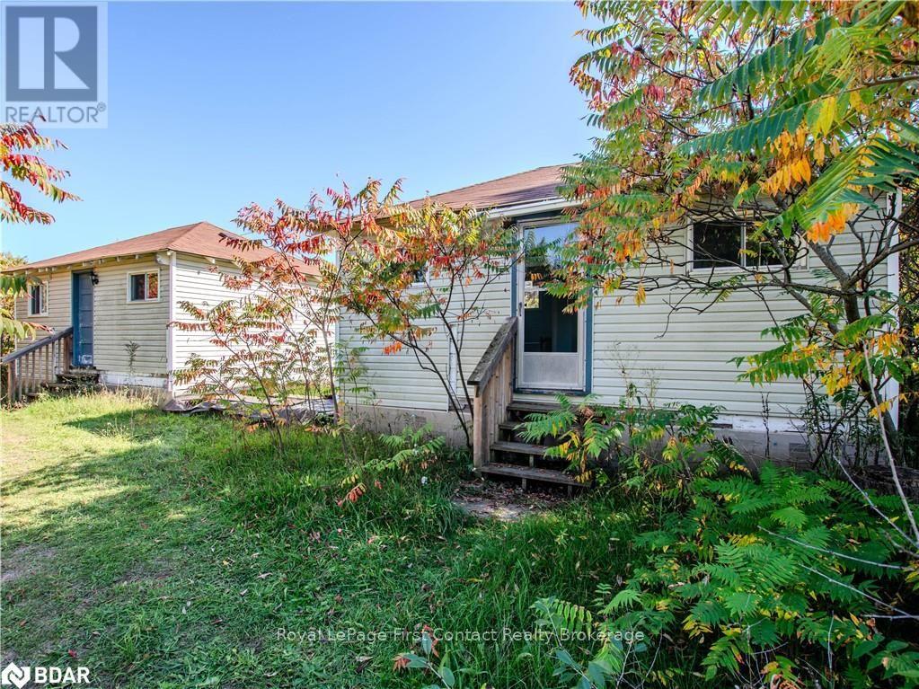 2041 Flos Rd Four Road W, Springwater, Ontario  L0L 2K0 - Photo 17 - S12623022