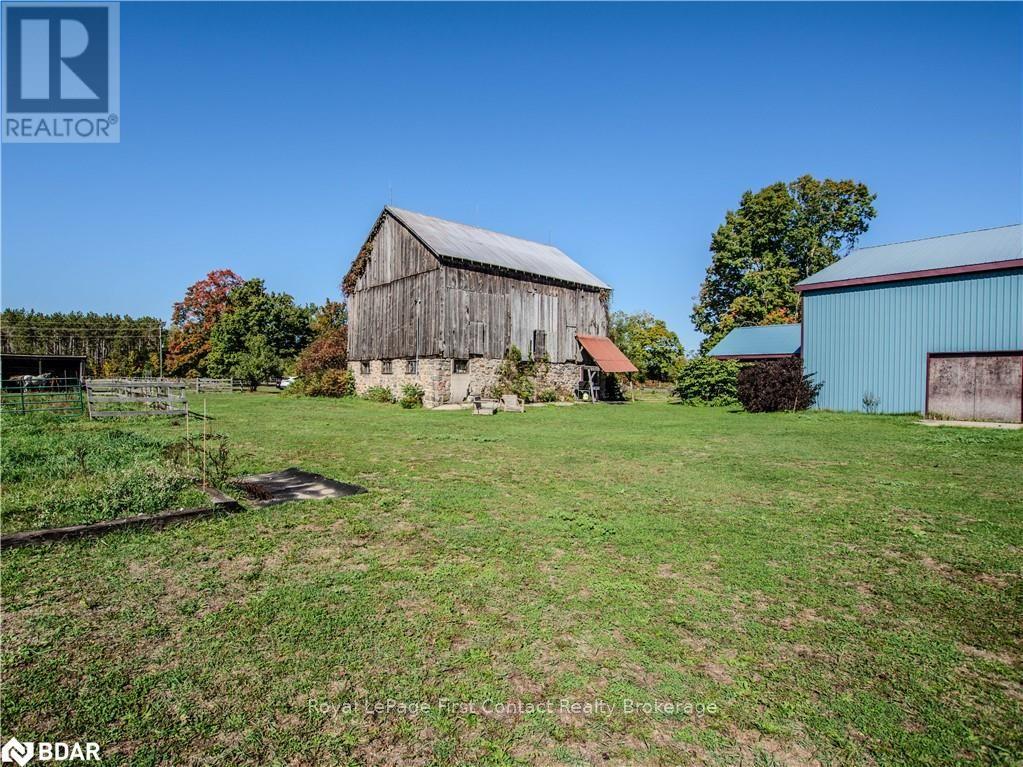 2041 Flos Rd Four Road W, Springwater, Ontario  L0L 2K0 - Photo 23 - S12623022