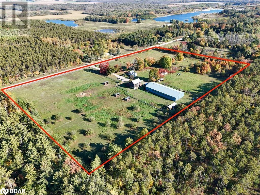 2041 Flos Rd Four Road W, Springwater, Ontario  L0L 2K0 - Photo 3 - S12623022