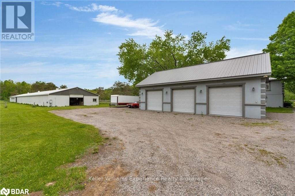 1398 Old Second Road North Road, Springwater, Ontario  L0L 2K0 - Photo 15 - S12623152