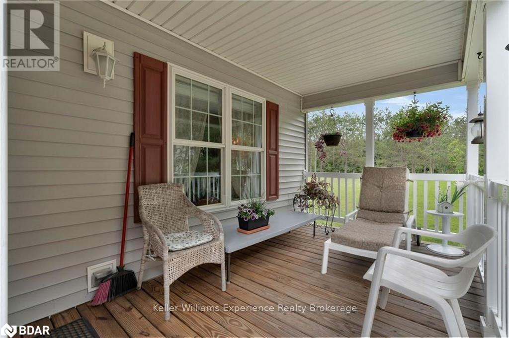 1398 Old Second Road North Road, Springwater, Ontario  L0L 2K0 - Photo 21 - S12623152