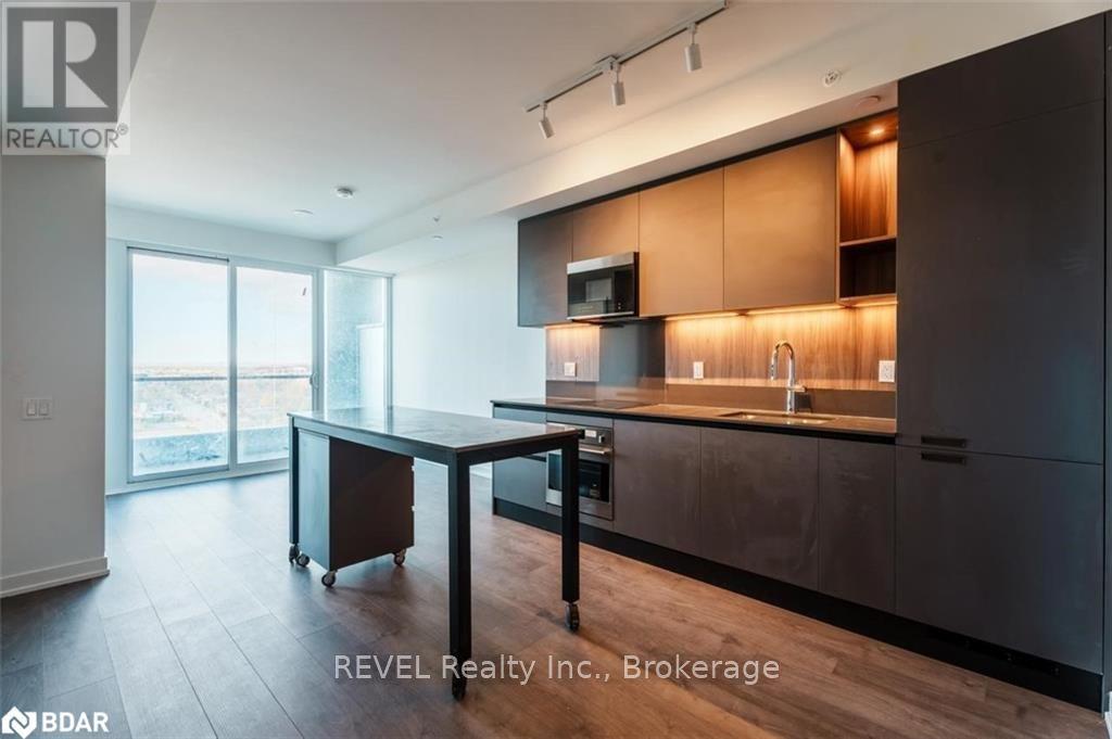 39 Mary Street, Barrie, Ontario  L4N 1S9 - Photo 7 - S12623176