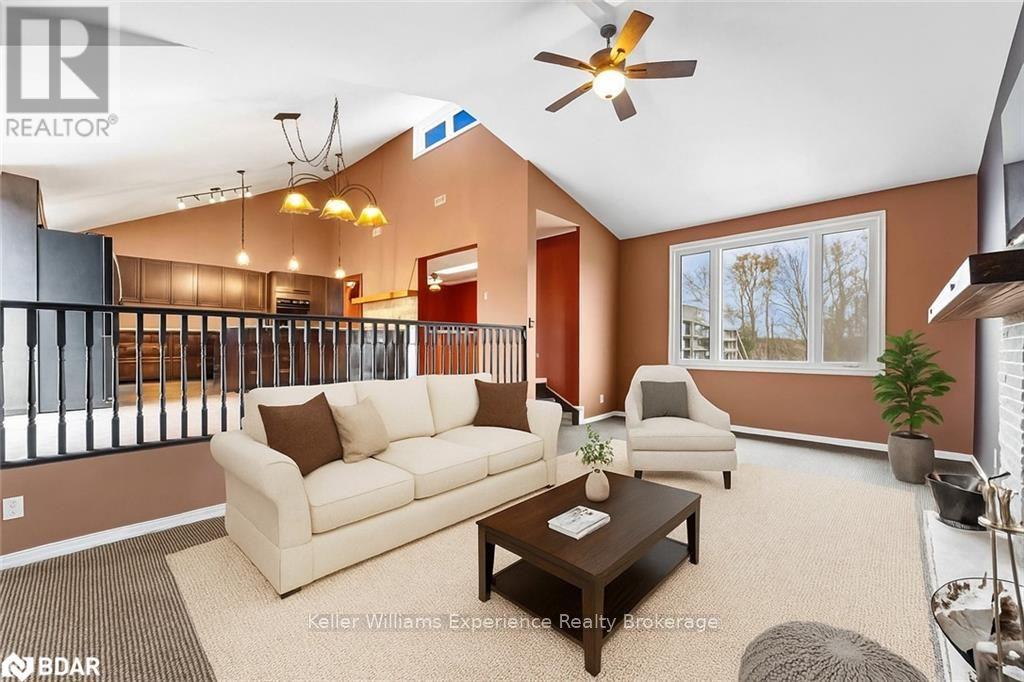 2717 3/4 Sunn Side Side Road, Clearview, Ontario  L0M 1N0 - Photo 10 - S12623208