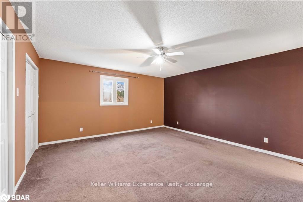 2717 3/4 Sunn Side Side Road, Clearview, Ontario  L0M 1N0 - Photo 14 - S12623208