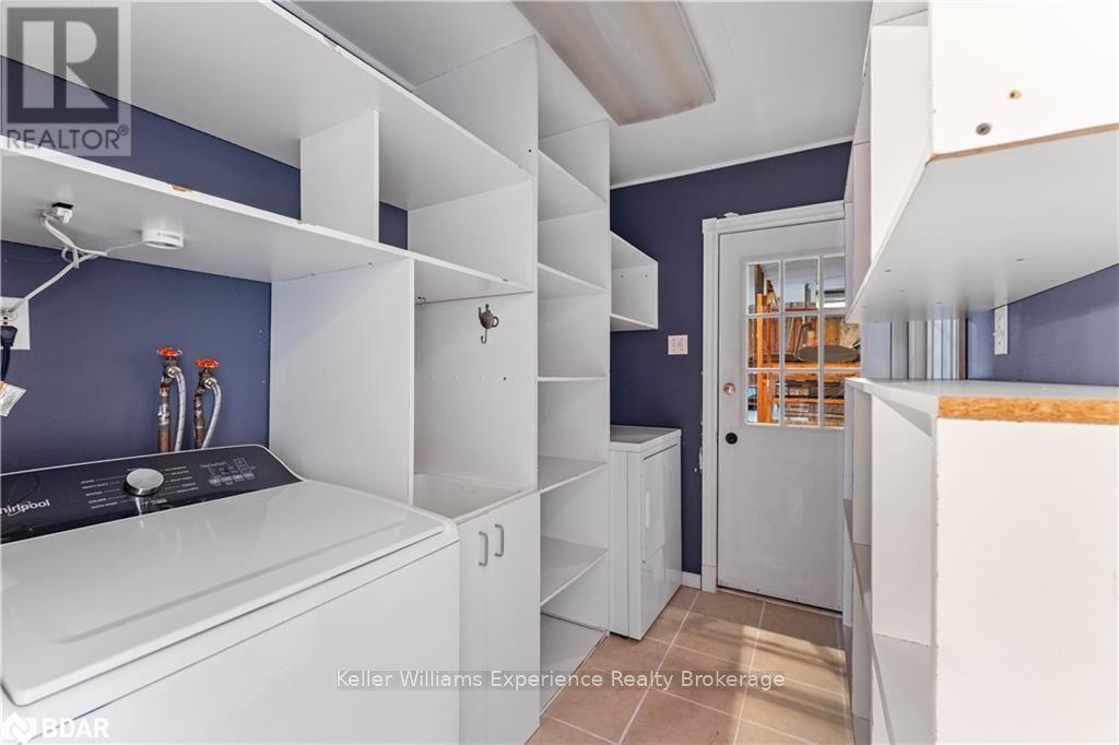 2717 3/4 Sunn Side Side Road, Clearview, Ontario  L0M 1N0 - Photo 24 - S12623208