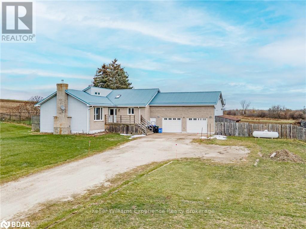 2717 3/4 Sunn Side Side Road, Clearview, Ontario  L0M 1N0 - Photo 4 - S12623208