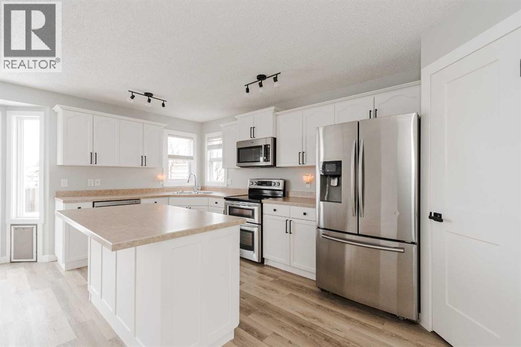 217 Archibald Close, Fort Mcmurray, Alberta T9K 2P4 - Photo 10 - A2268747