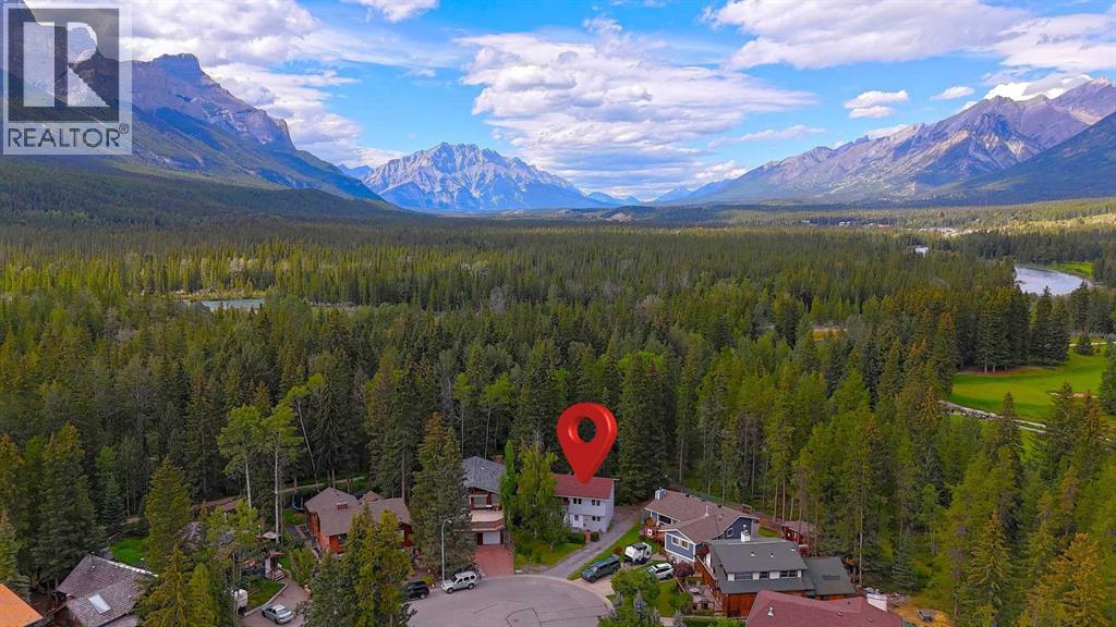 908 Larch Place, Canmore, Alberta T1W 1S5 - Photo 3 - A2273658