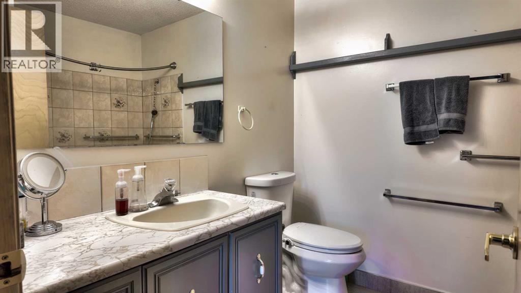 908 Larch Place, Canmore, Alberta T1W 1S5 - Photo 30 - A2273658