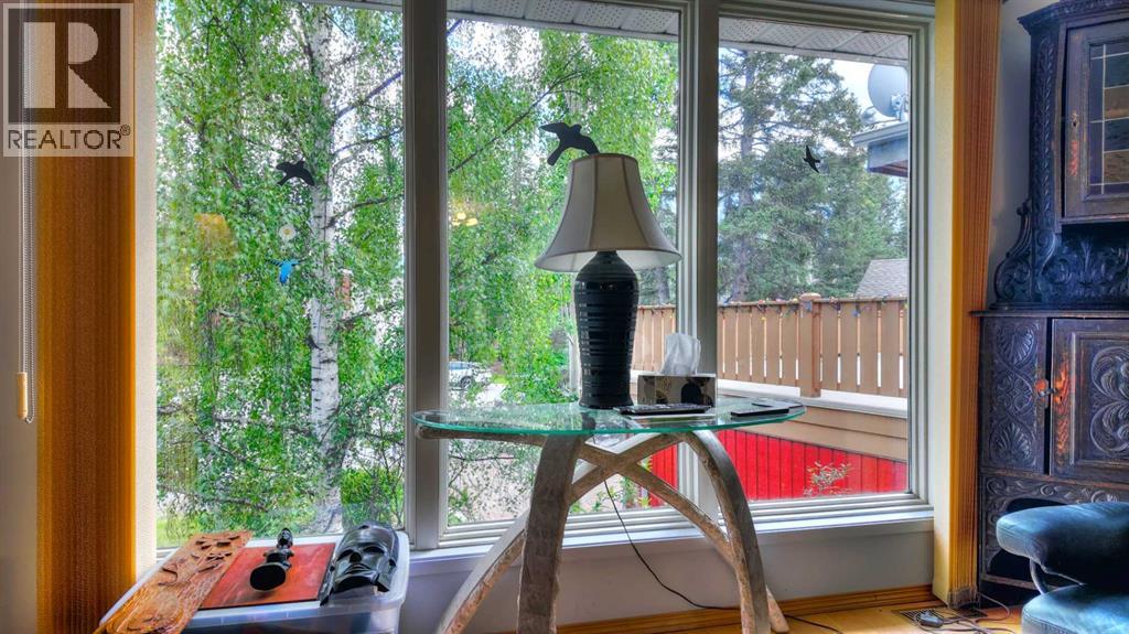 908 Larch Place, Canmore, Alberta T1W 1S5 - Photo 16 - A2273658