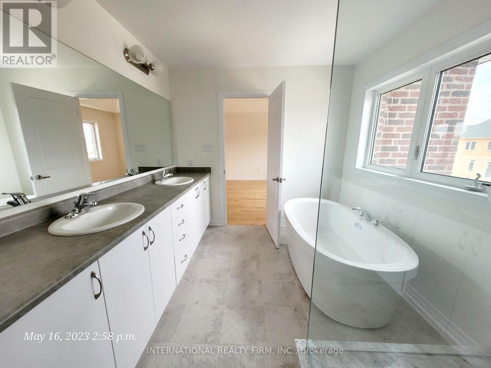 Unknown Address, ,     - Photo 4 - N12589108