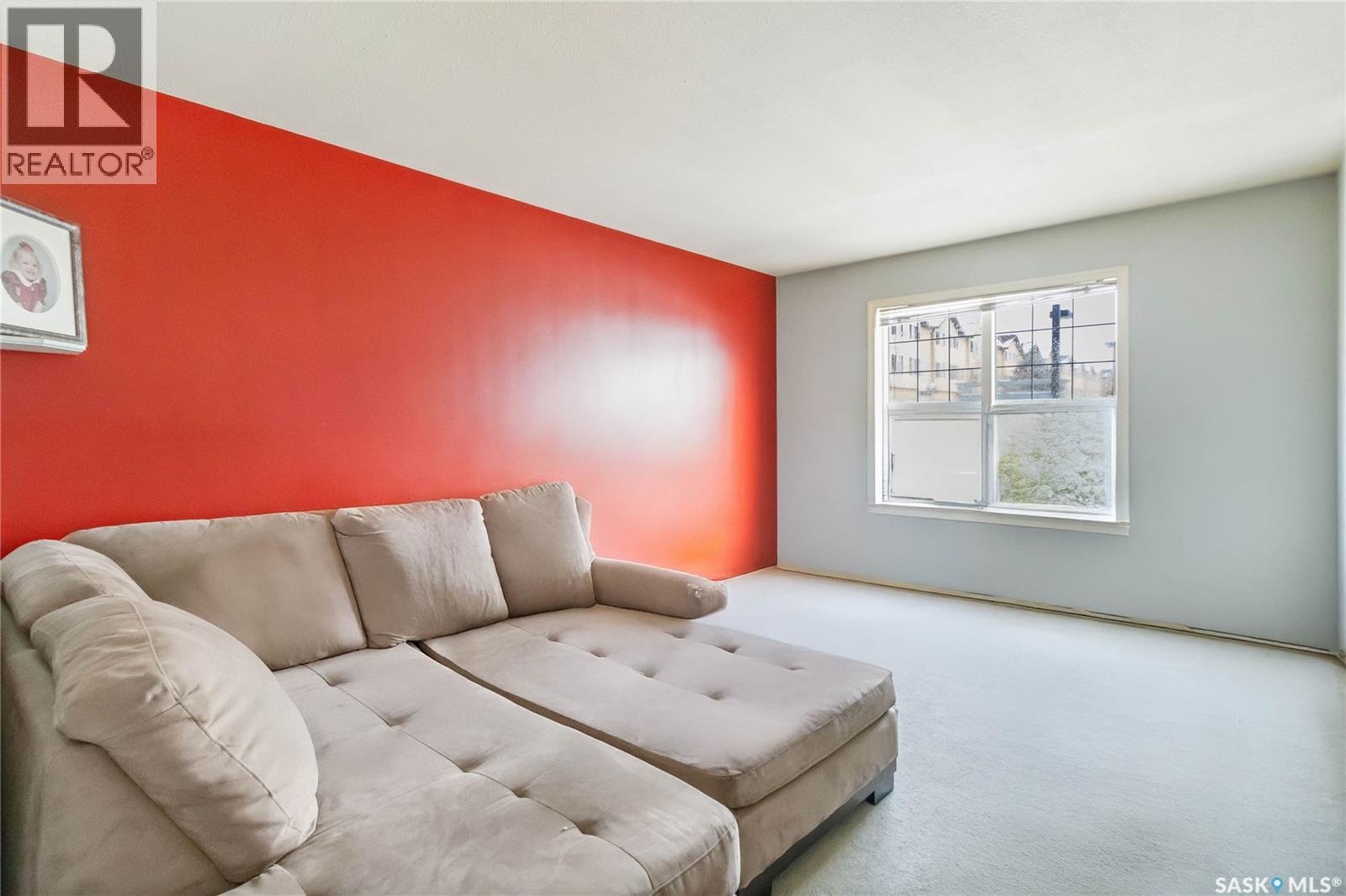 33 102 Pawlychenko Lane, Saskatoon, Saskatchewan  S7V 1G9 - Photo 4 - SK025457