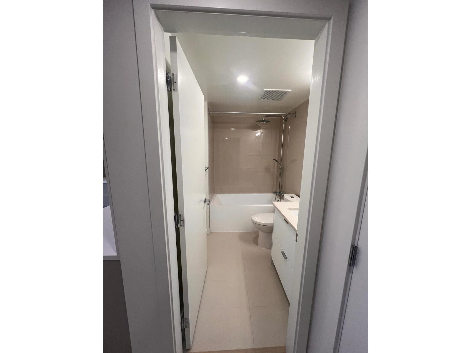 606 13675 107a Avenue, Surrey, British Columbia V3T 0X3 - Photo 6 - R3073373