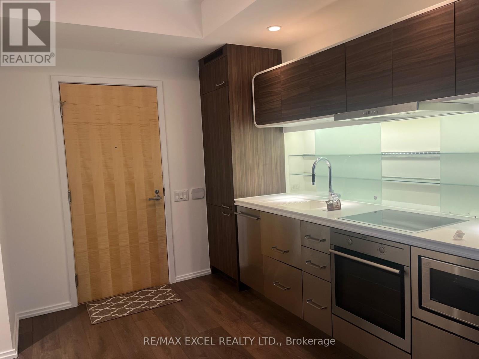 1805 - 45 Charles Street E, Toronto, Ontario  M4Y 0B8 - Photo 4 - C12612804