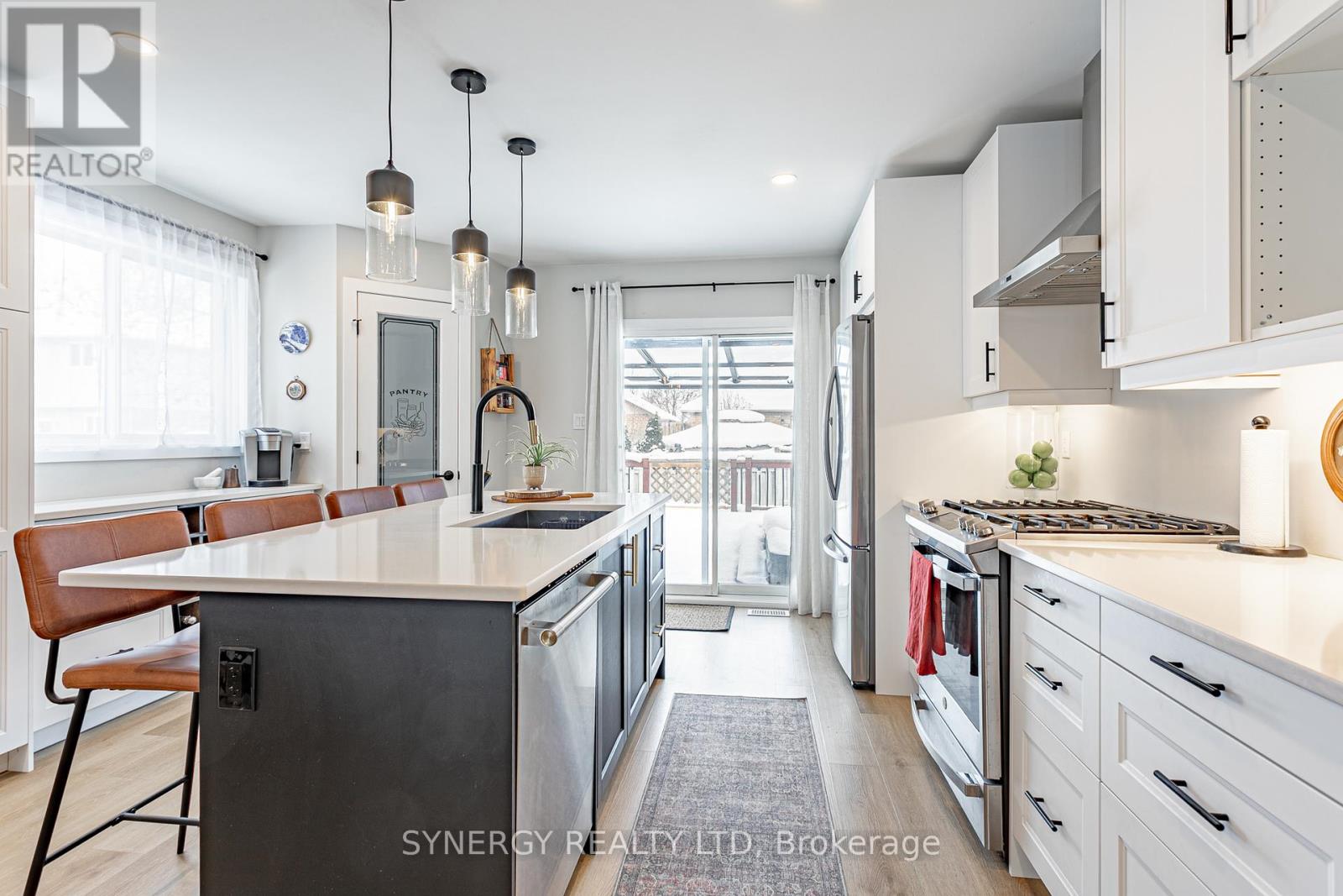 29 Juniper Crescent, Strathroy-Caradoc, Ontario  N7G 4G4 - Photo 10 - X12629124