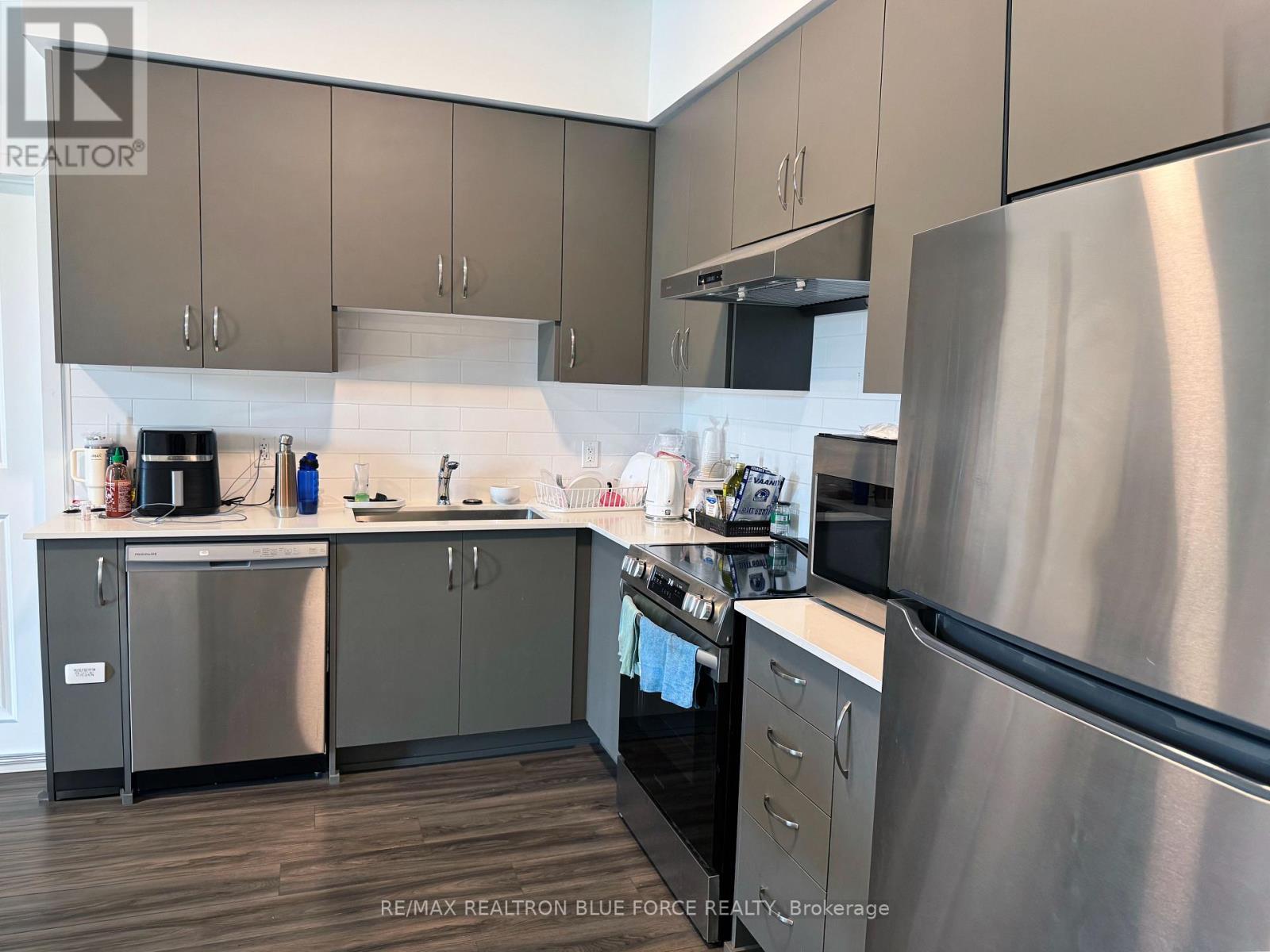 109 - 385 Arctic Red Drive, Oshawa, Ontario  L1L 0W9 - Photo 8 - E12629088