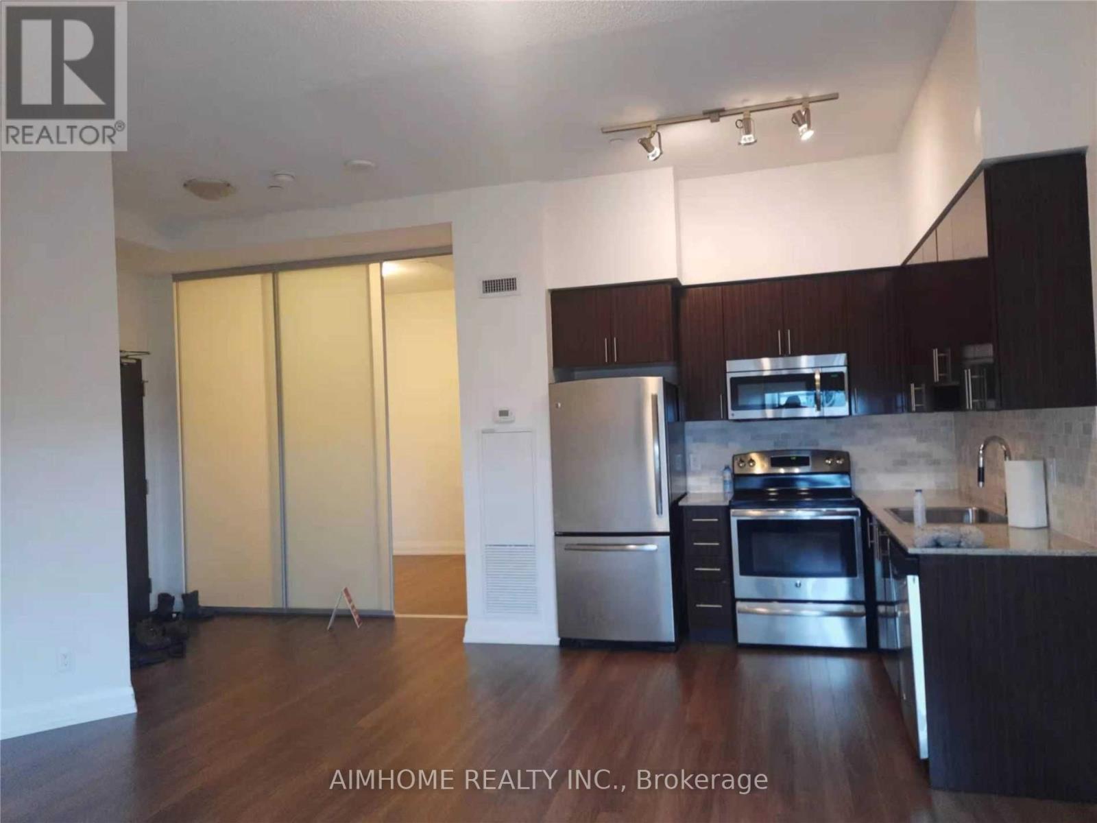 321 - 7161 Yonge Street, Markham, Ontario  L3T 0C8 - Photo 7 - N12629114