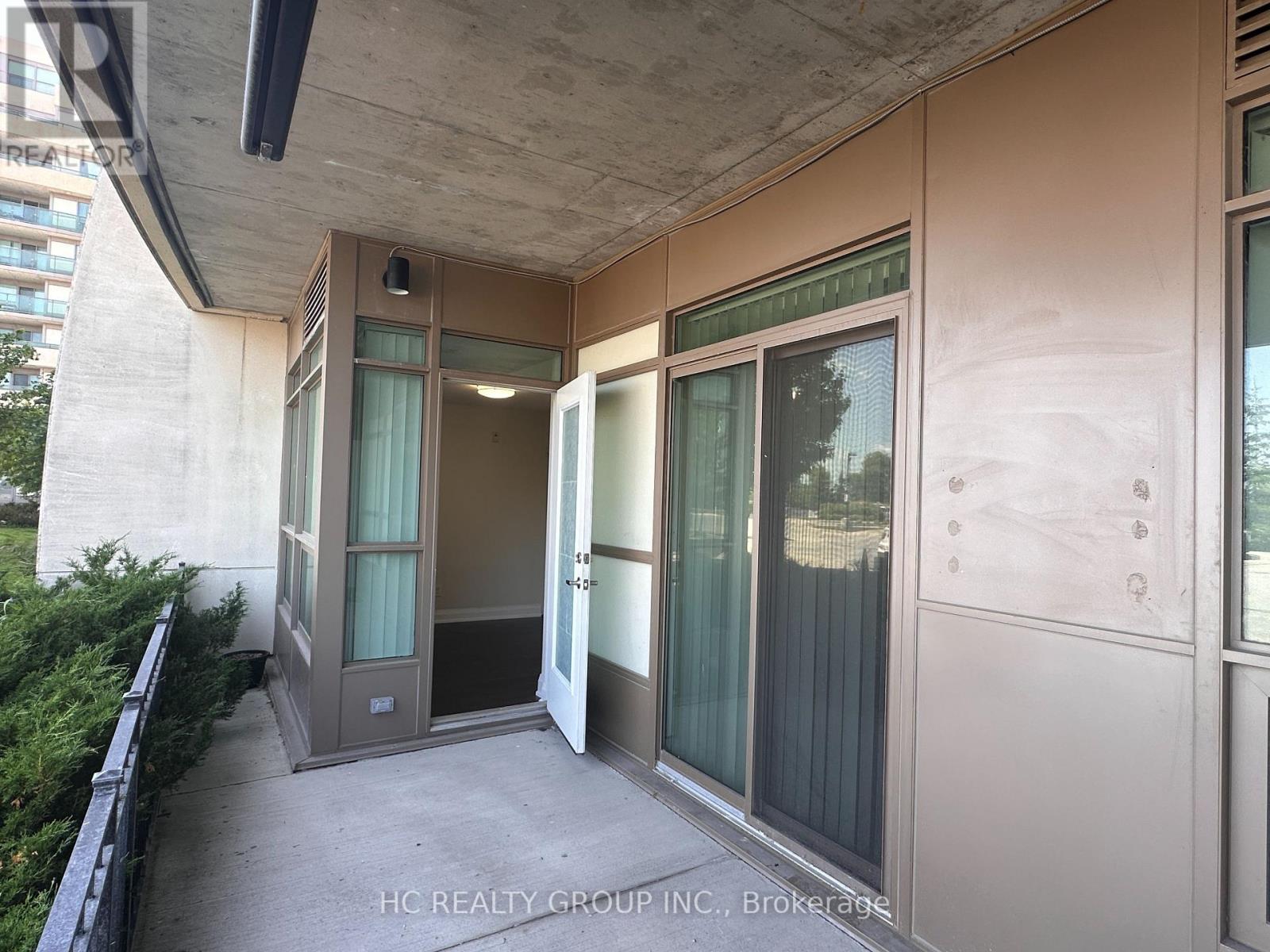 113 - 75 Norman Bethune Avenue, Richmond Hill, Ontario  L4B 0B6 - Photo 7 - N12629118