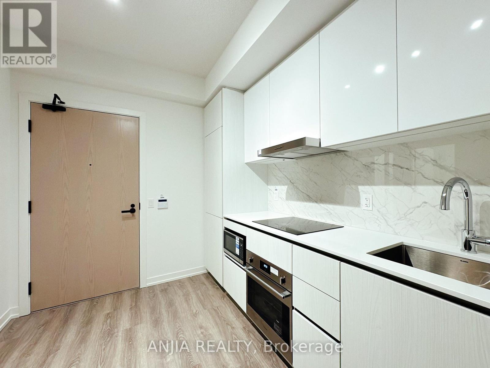 4205 - 8 Interchange Way, Vaughan, Ontario  L4K 0R2 - Photo 6 - N12629140