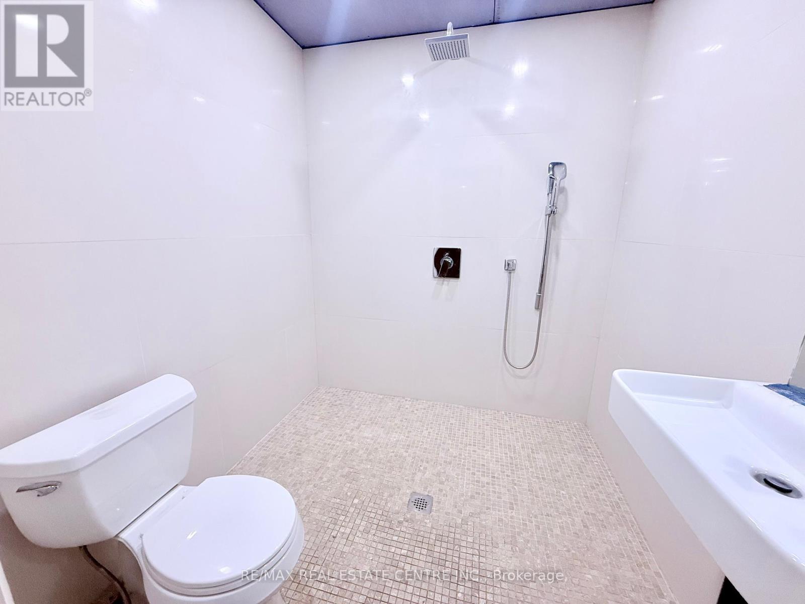 320 Brownridge Drive, Vaughan, Ontario  L4J 5X1 - Photo 10 - N12629144