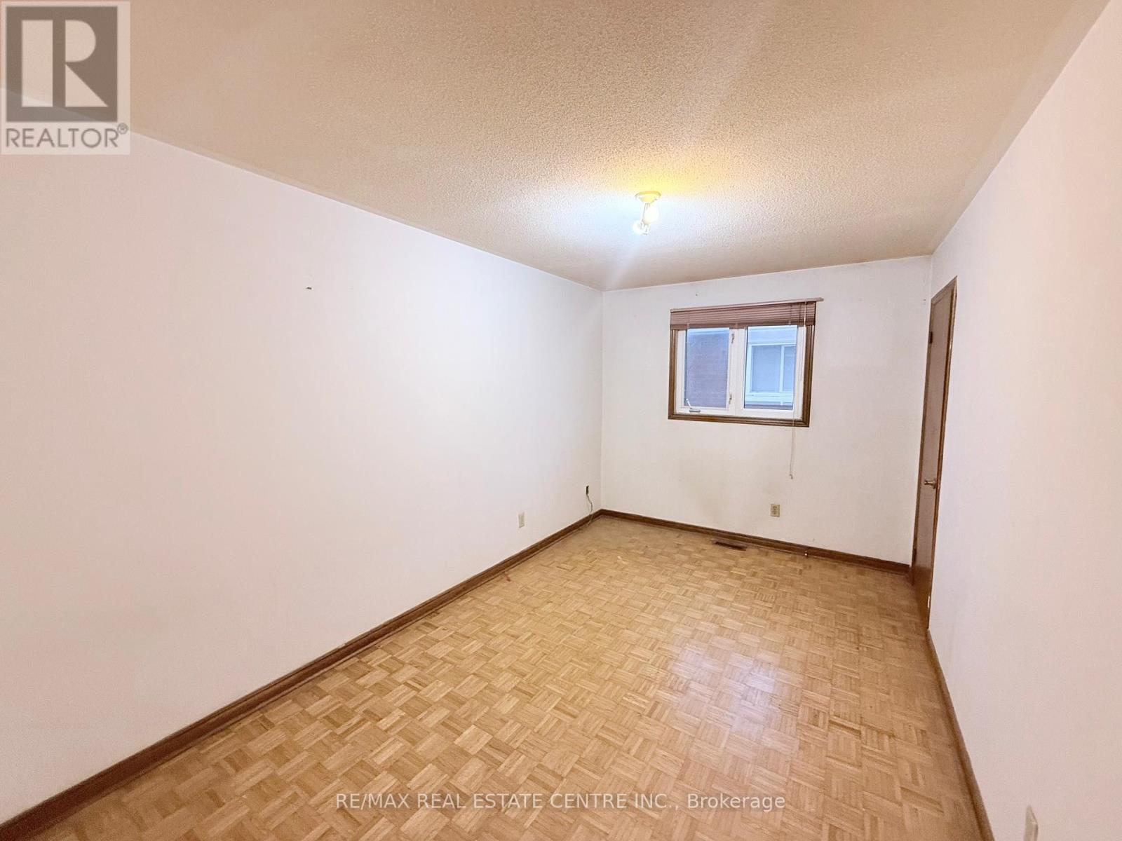 320 Brownridge Drive, Vaughan, Ontario  L4J 5X1 - Photo 16 - N12629144