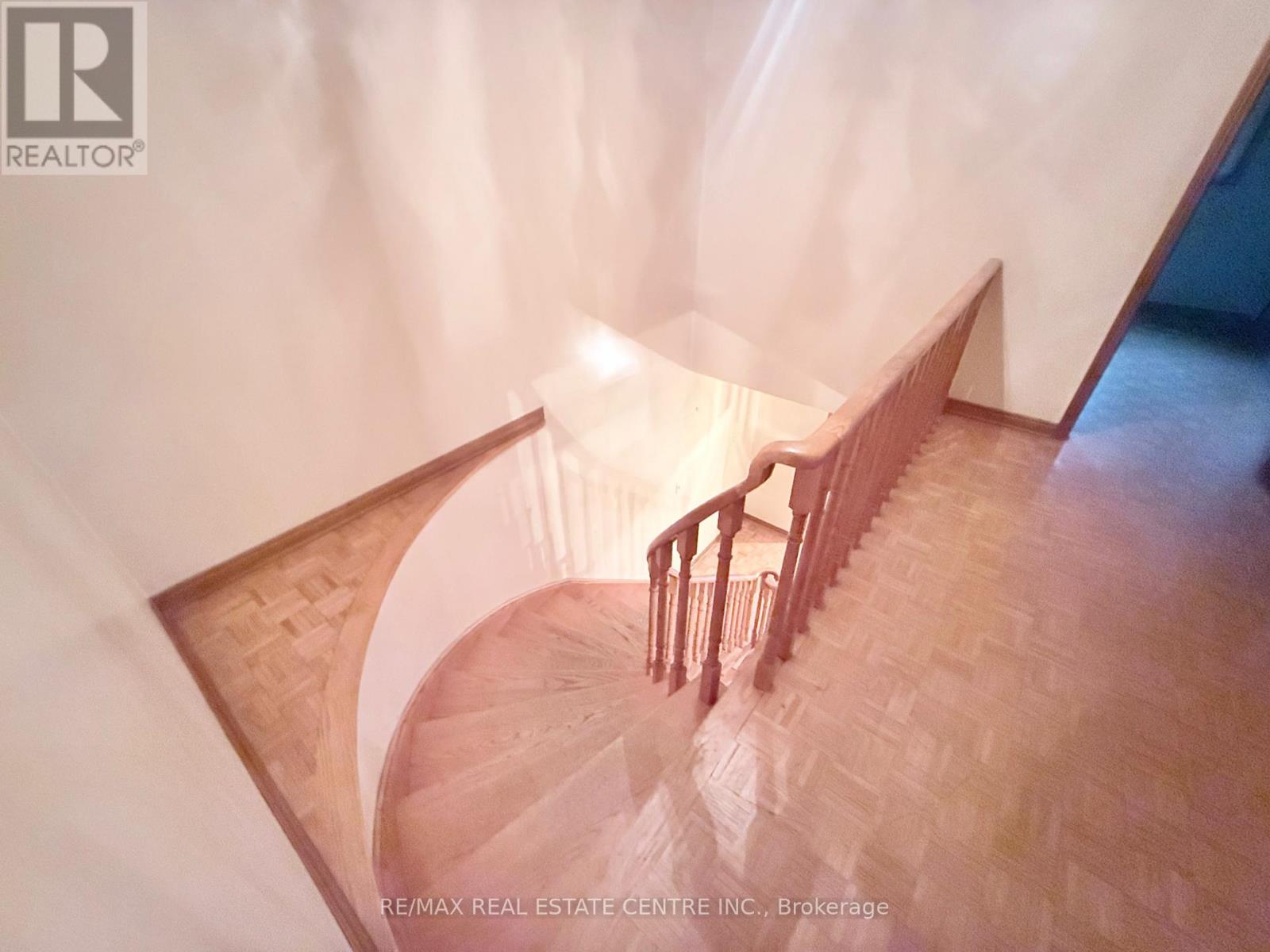 320 Brownridge Drive, Vaughan, Ontario  L4J 5X1 - Photo 21 - N12629144