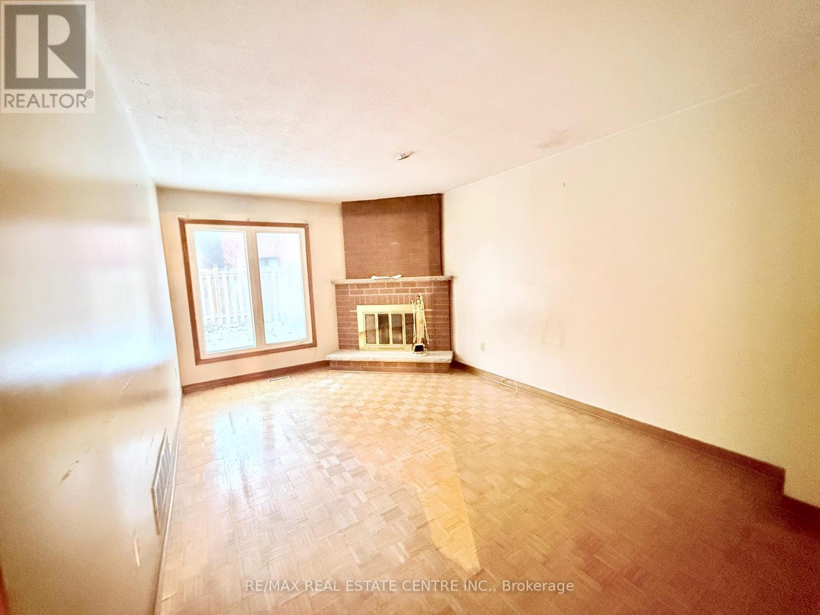 320 Brownridge Drive, Vaughan, Ontario  L4J 5X1 - Photo 9 - N12629144