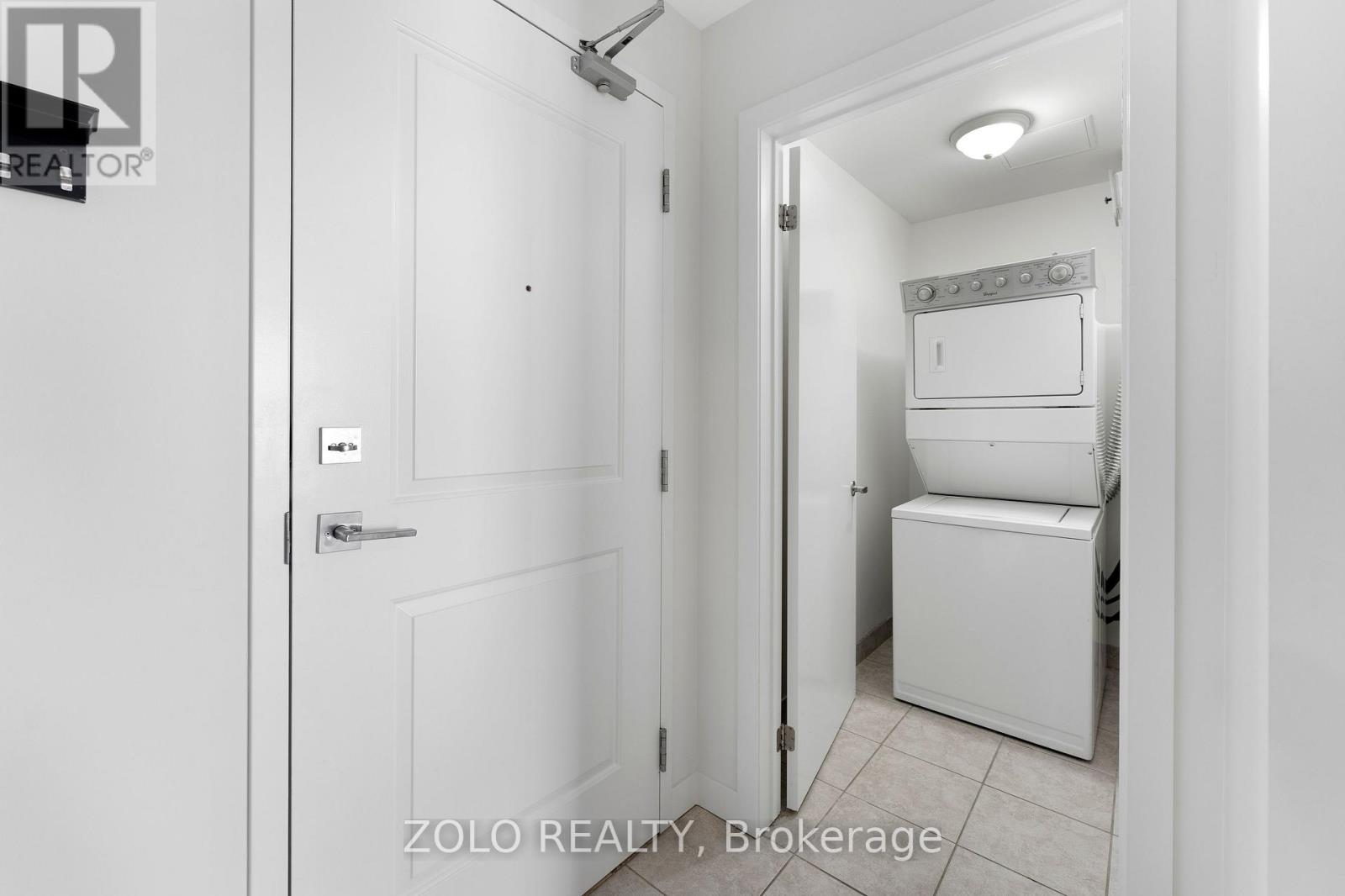 418 - 2486 Old Bronte Road, Oakville, Ontario  L6M 4J2 - Photo 6 - W12629110