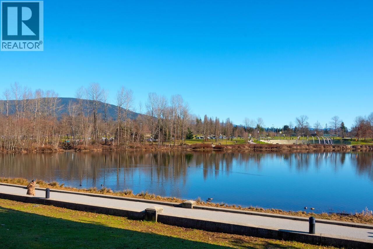 108e 3081 Glen Drive, Coquitlam, British Columbia  V3B 2P8 - Photo 24 - R3073479