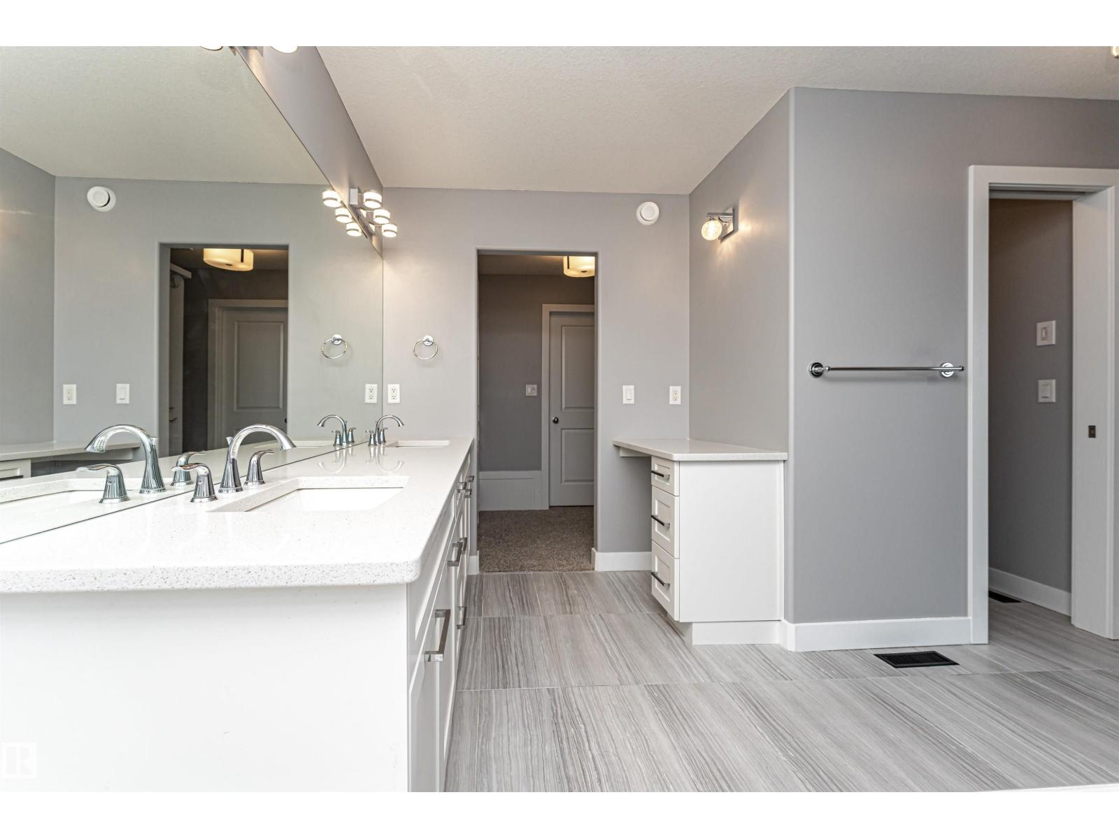 3611 Keswick Bv Sw, Edmonton, Alberta T6W 3S5 - Photo 41 - E4468000