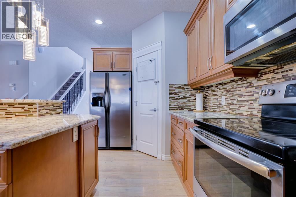 77 Saddleland Drive Ne, Calgary, Alberta  T3J 5J3 - Photo 10 - A2274425