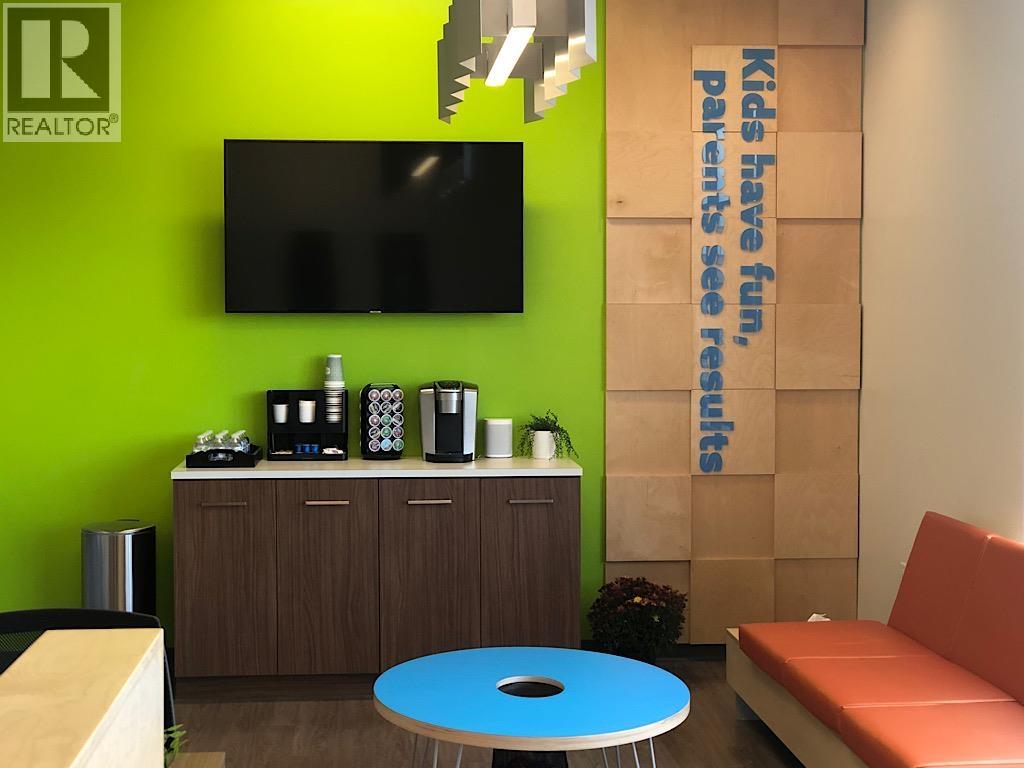 147 6624 Hastings Street, Burnaby, British Columbia  V5B 4G4 - Photo 5 - C8074422