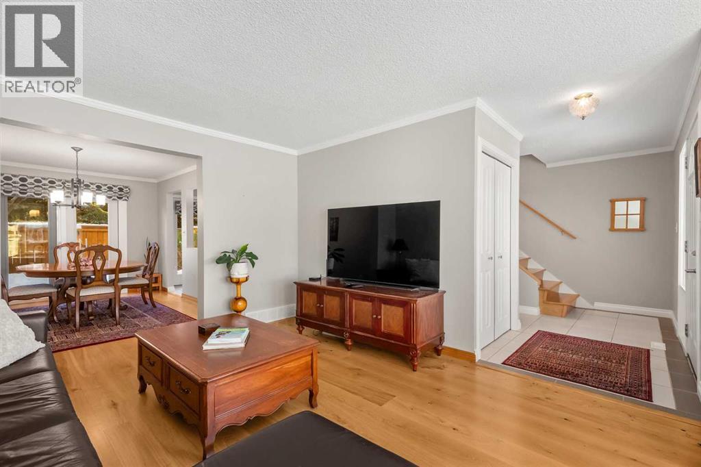 17, 714 Willow Park Drive Se, Calgary, Alberta  T2J 0L8 - Photo 7 - A2274449