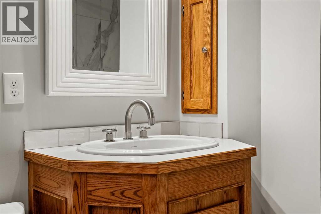 17, 714 Willow Park Drive Se, Calgary, Alberta  T2J 0L8 - Photo 25 - A2274449