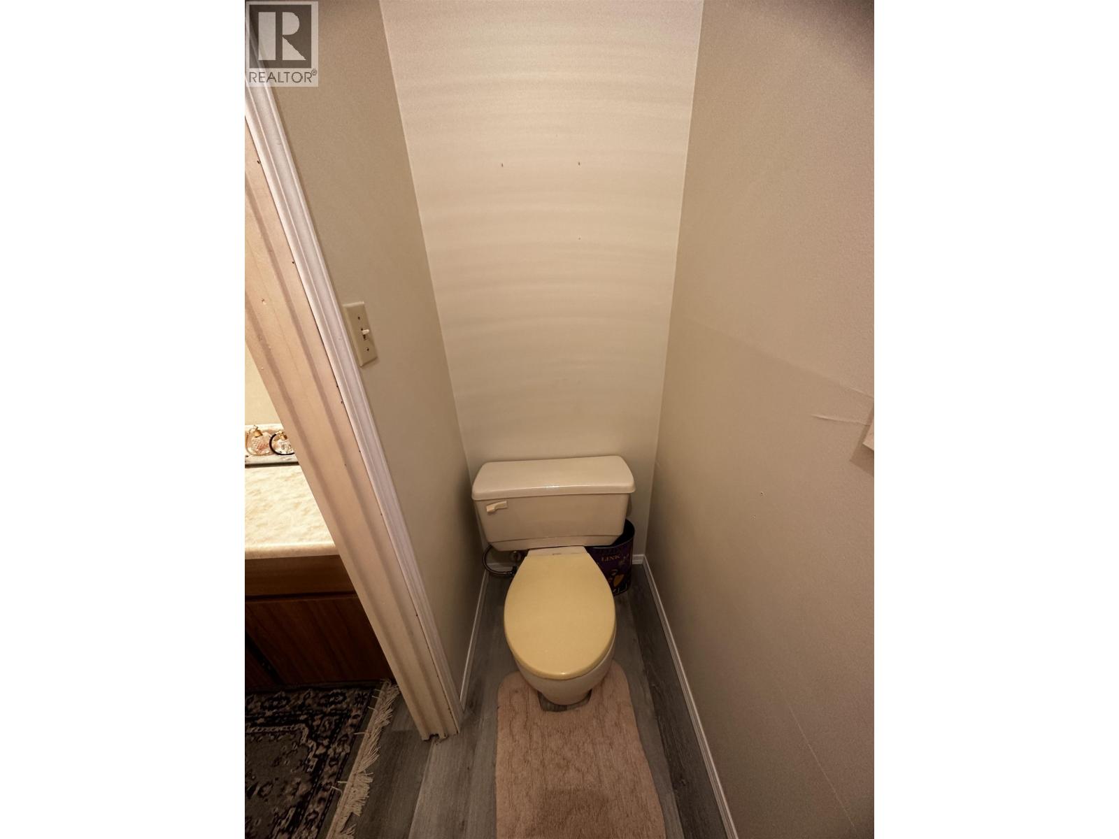 5735 Gairdner Crescent, Fort Nelson, British Columbia  V0C 1R0 - Photo 15 - R3073557