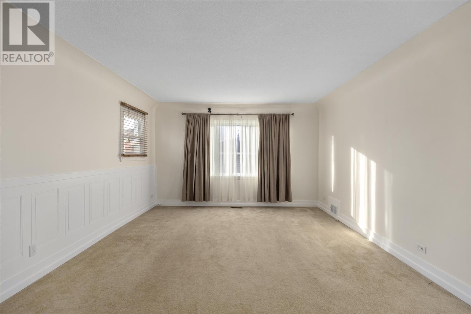 776 Second Lin W, Sault Ste. Marie, Ontario P6C 2K9 - Photo 5 - SM253330