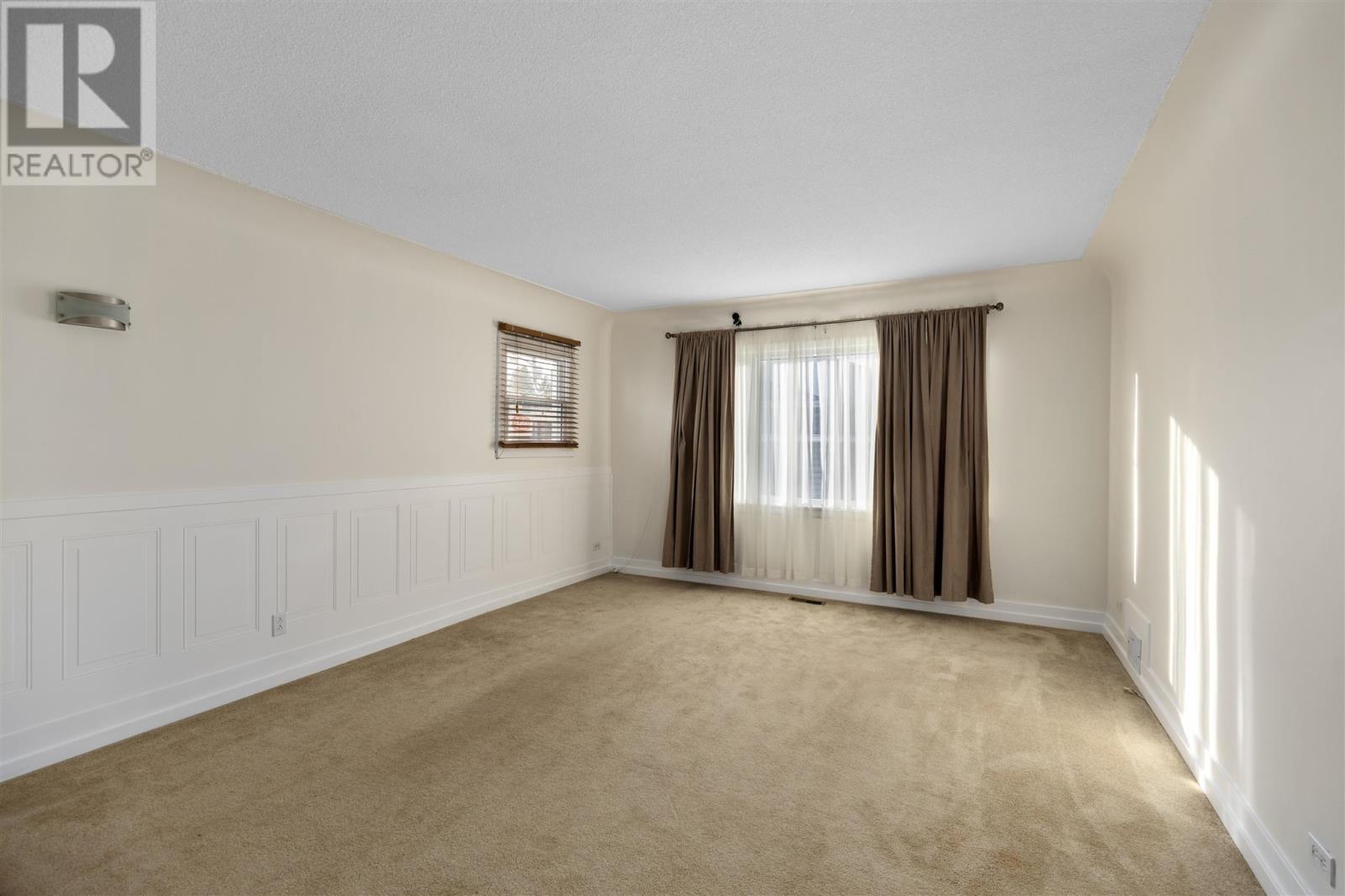 776 Second Lin W, Sault Ste. Marie, Ontario P6C 2K9 - Photo 4 - SM253330