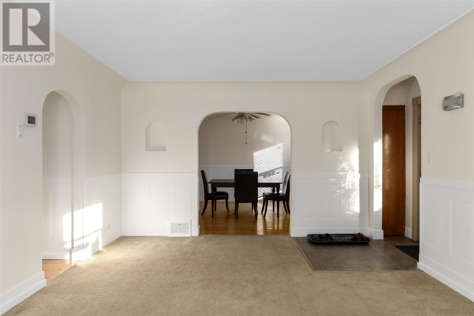 776 Second Lin W, Sault Ste. Marie, Ontario P6C 2K9 - Photo 6 - SM253330