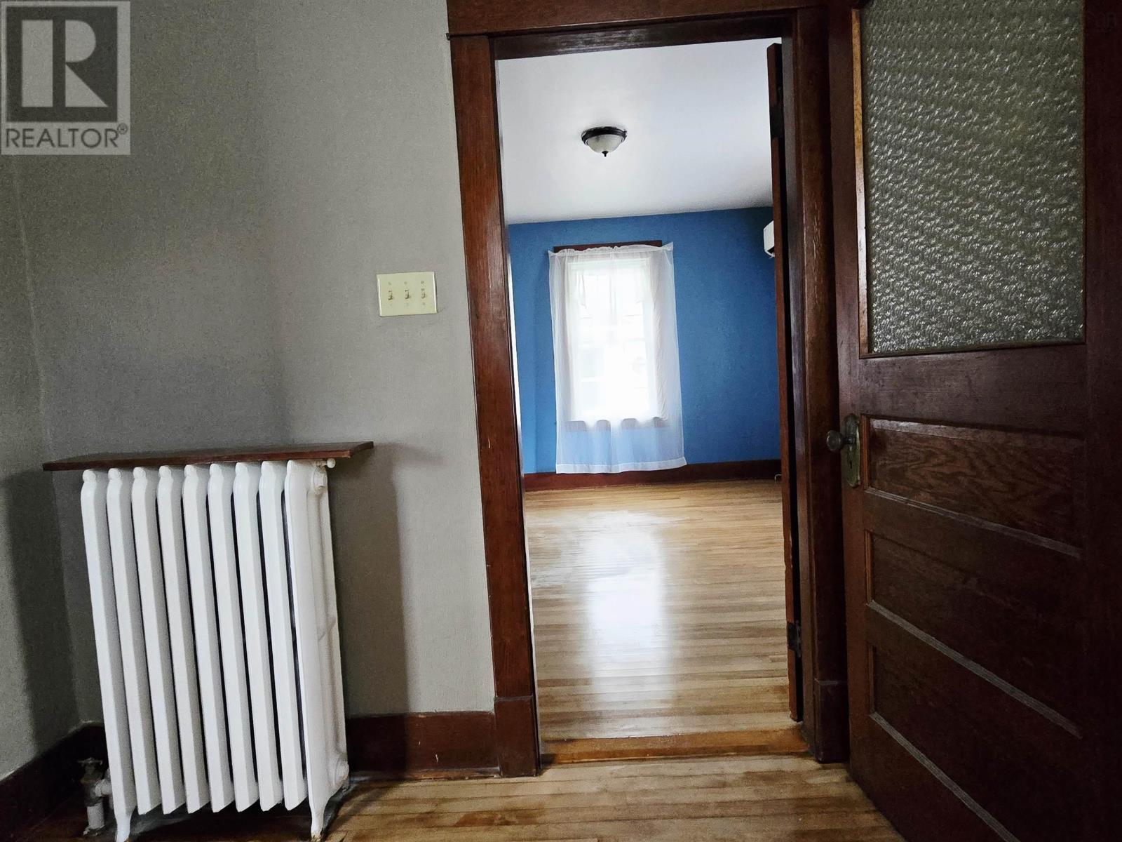 24 Claremont Avenue, Stellarton, Nova Scotia  B0K 1S0 - Photo 4 - 202529365