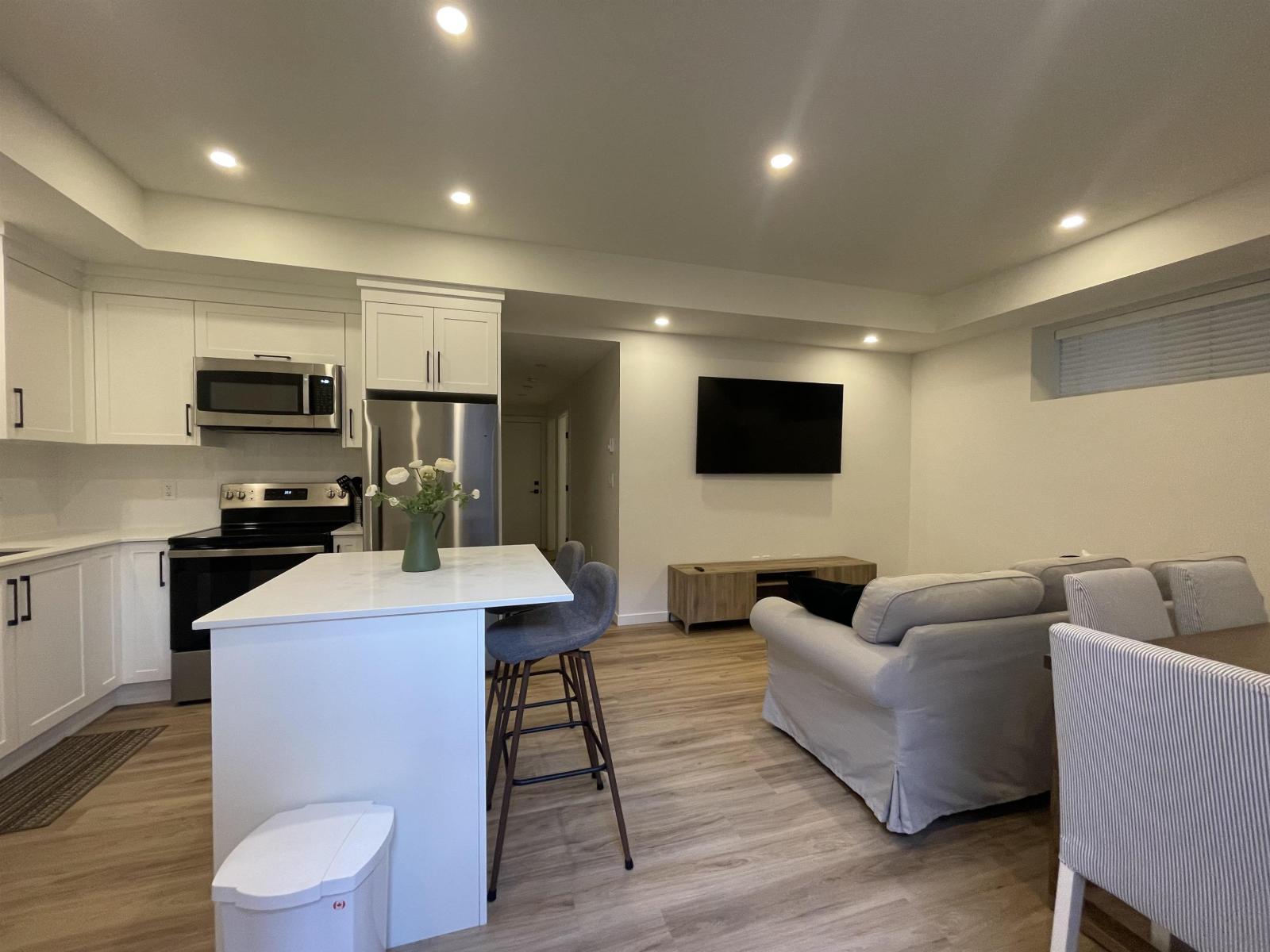 Basement-1965x 76a Avenue, Langley, British Columbia V2Y 3V3 - Photo 1 - R3073643