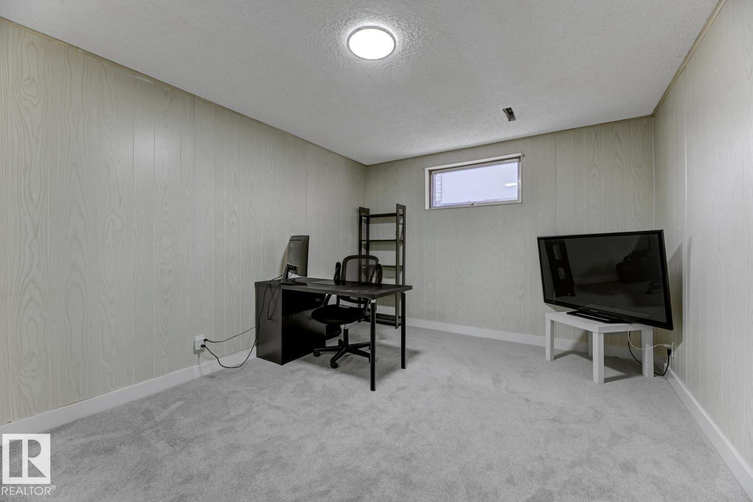 6823 98 Av Nw, Edmonton, Alberta  T6A 0A6 - Photo 26 - E4468002