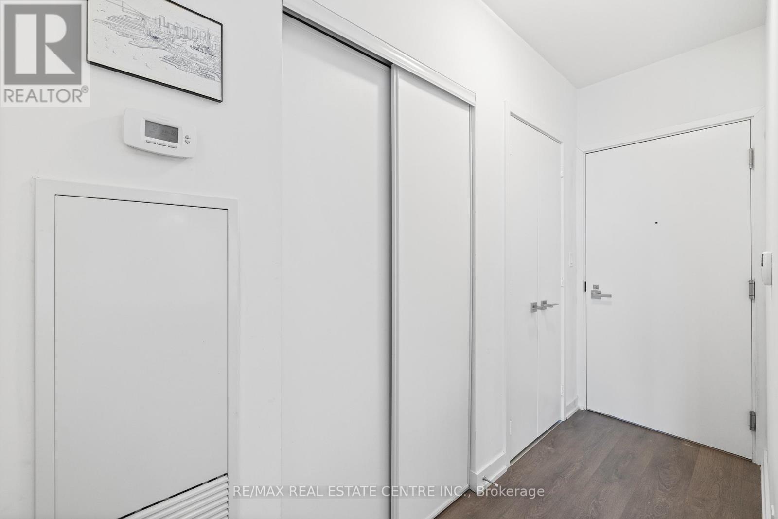 2407 - 30 Ordnance Street, Toronto, Ontario  M6K 0C8 - Photo 2 - C12629182