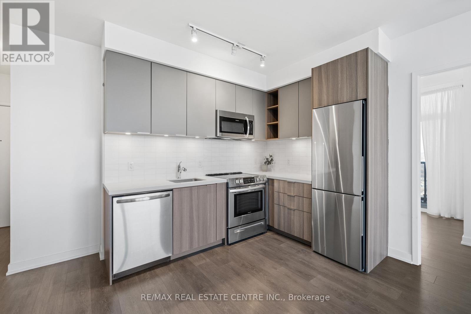 2407 - 30 Ordnance Street, Toronto, Ontario  M6K 0C8 - Photo 6 - C12629182