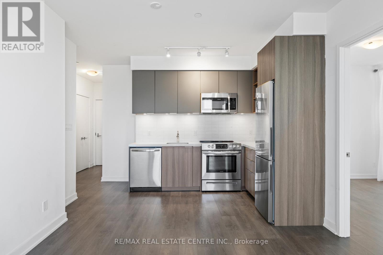 2407 - 30 Ordnance Street, Toronto, Ontario  M6K 0C8 - Photo 7 - C12629182